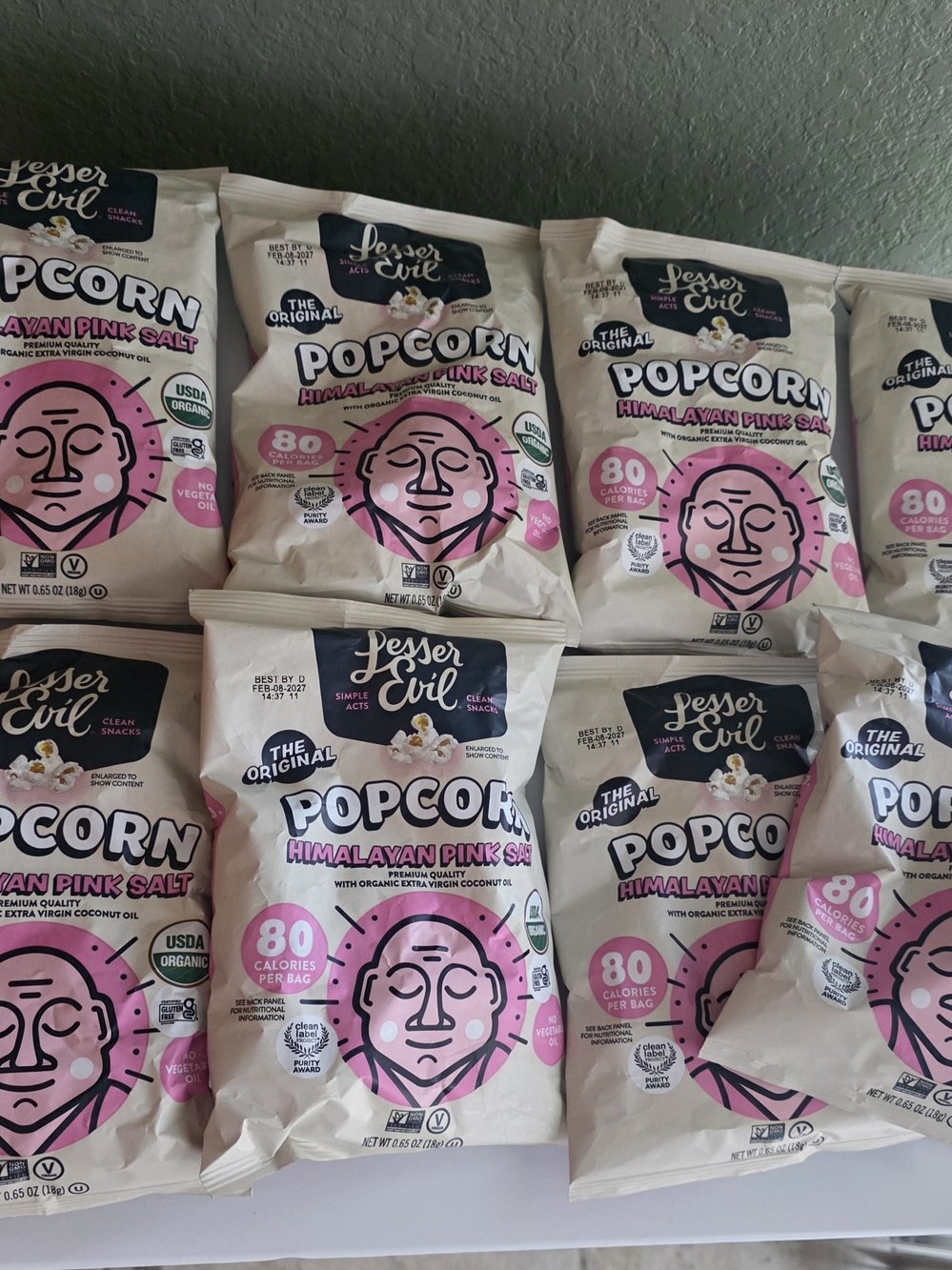 9 Pack LesserEvil Organic Popcorn Himalayan Himalayan Pink Salt Popcorn - Pink